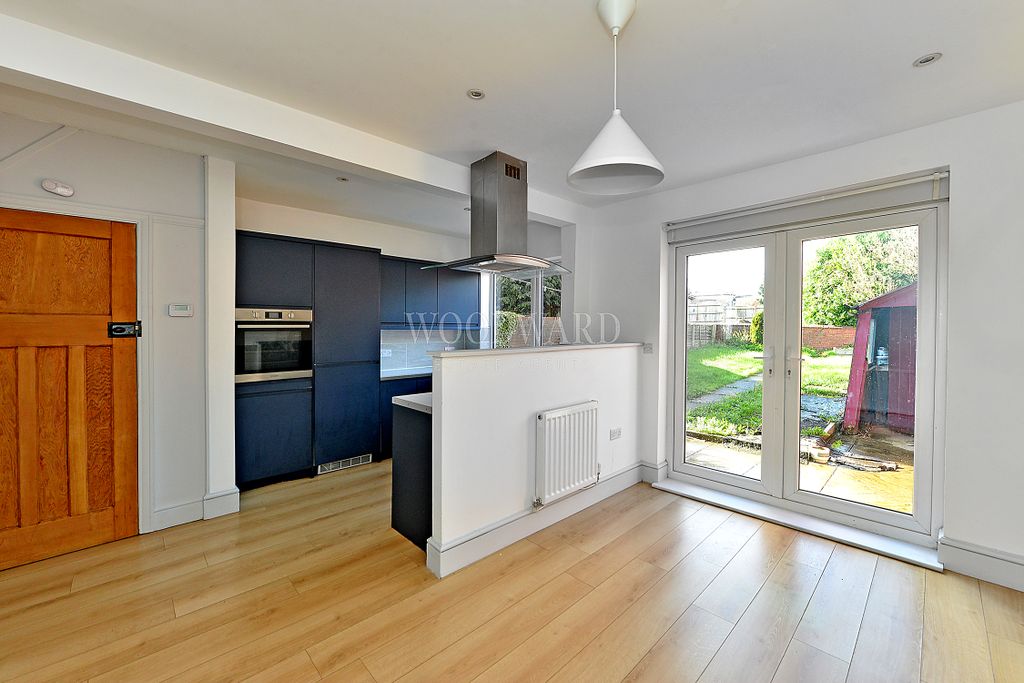Property photo 2 of 18 Kitchen/Dining Room