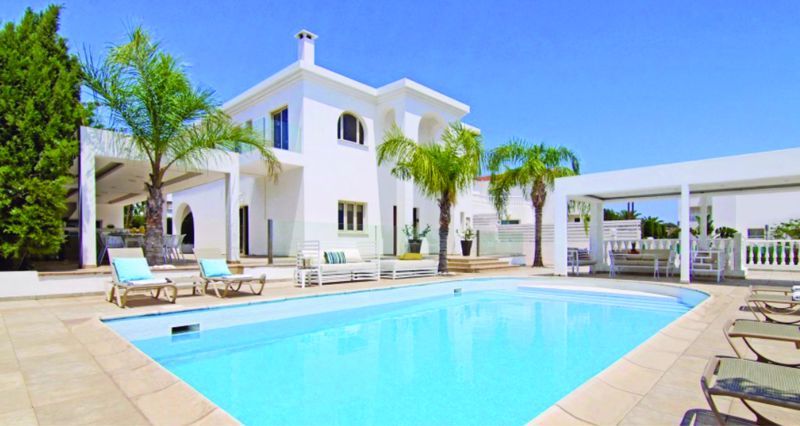 Property photo 1 of 14 Back Of The Villa