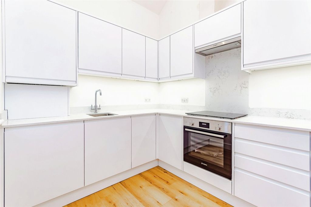 Property photo 1 of 17 Picture No. 07