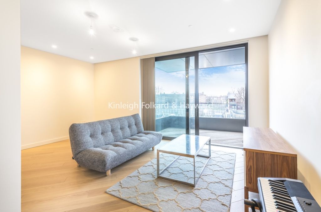Property photo 1 of 13 8B1E6Cff-51A1-41E8-A