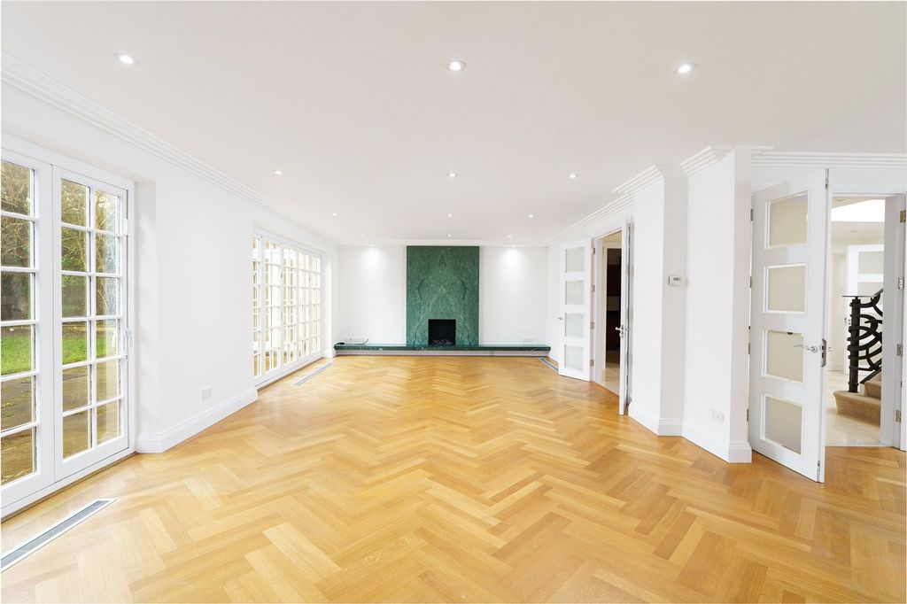 Property photo 3 of 20 Picture No. 26