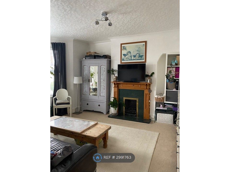 Property photo 3 of 20 Fire Place
