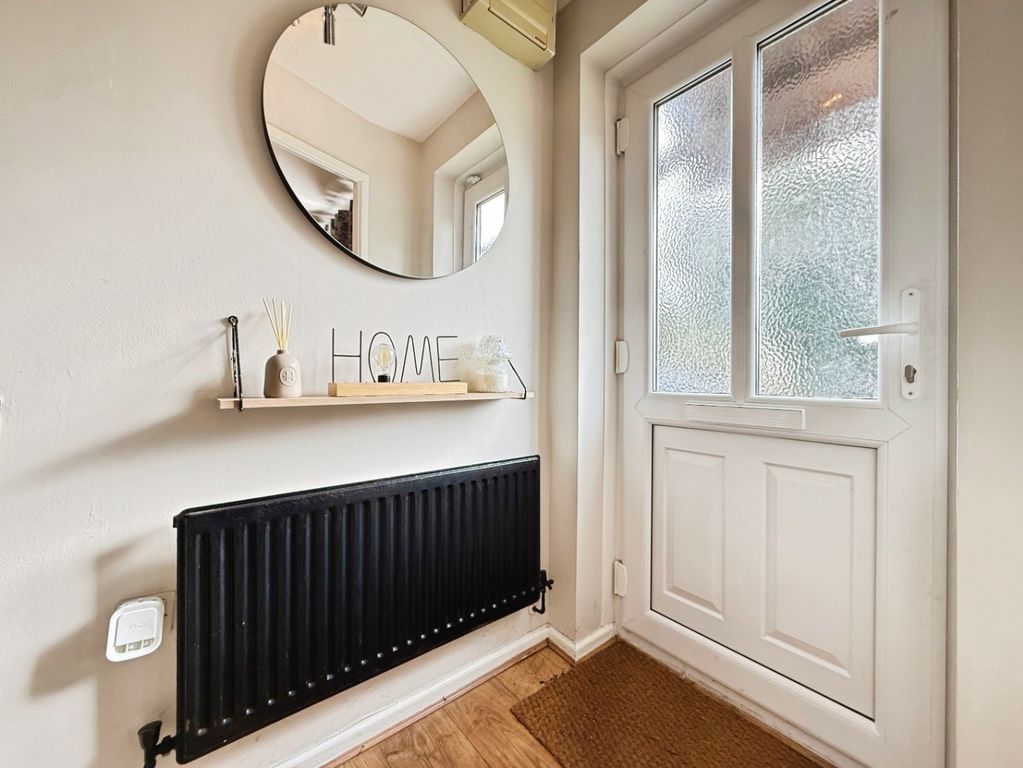 Property photo 3 of 18 4822936