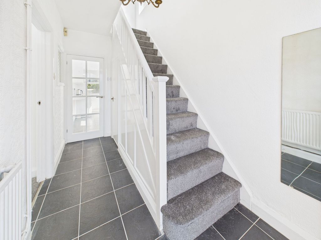 Property photo 2 of 15 Hall