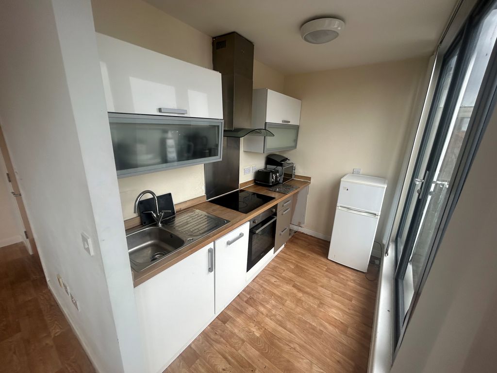 Property photo 2 of 9