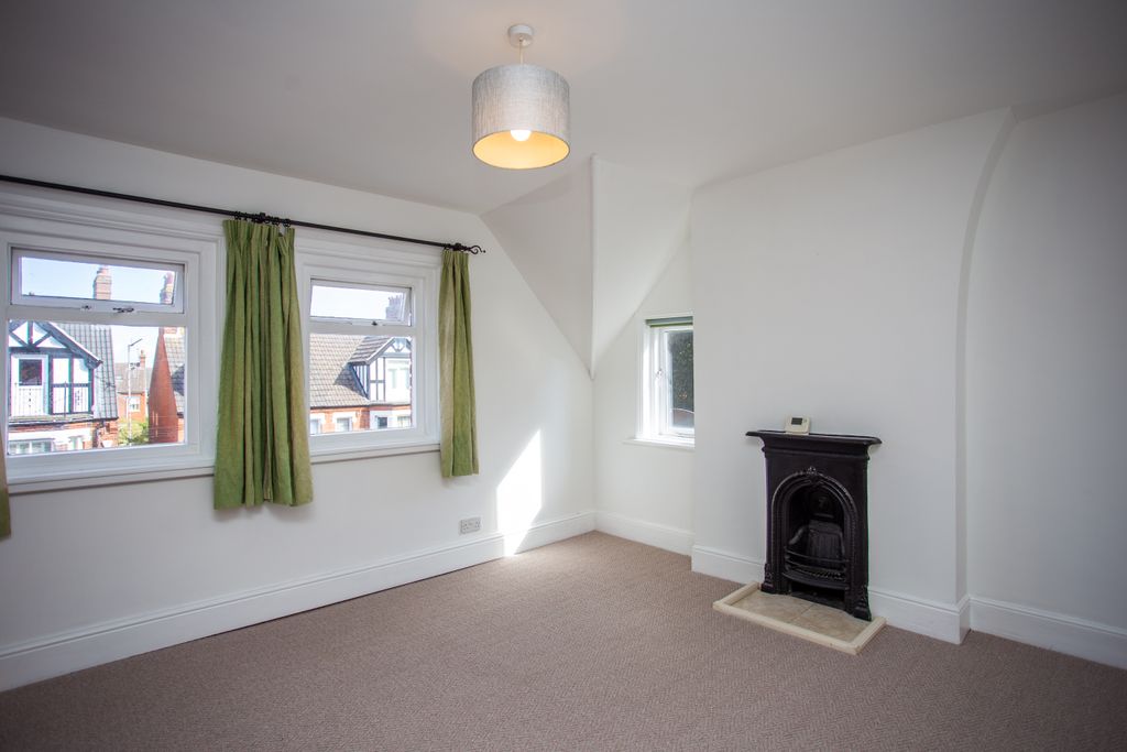 Property photo 2 of 10 Img_6023