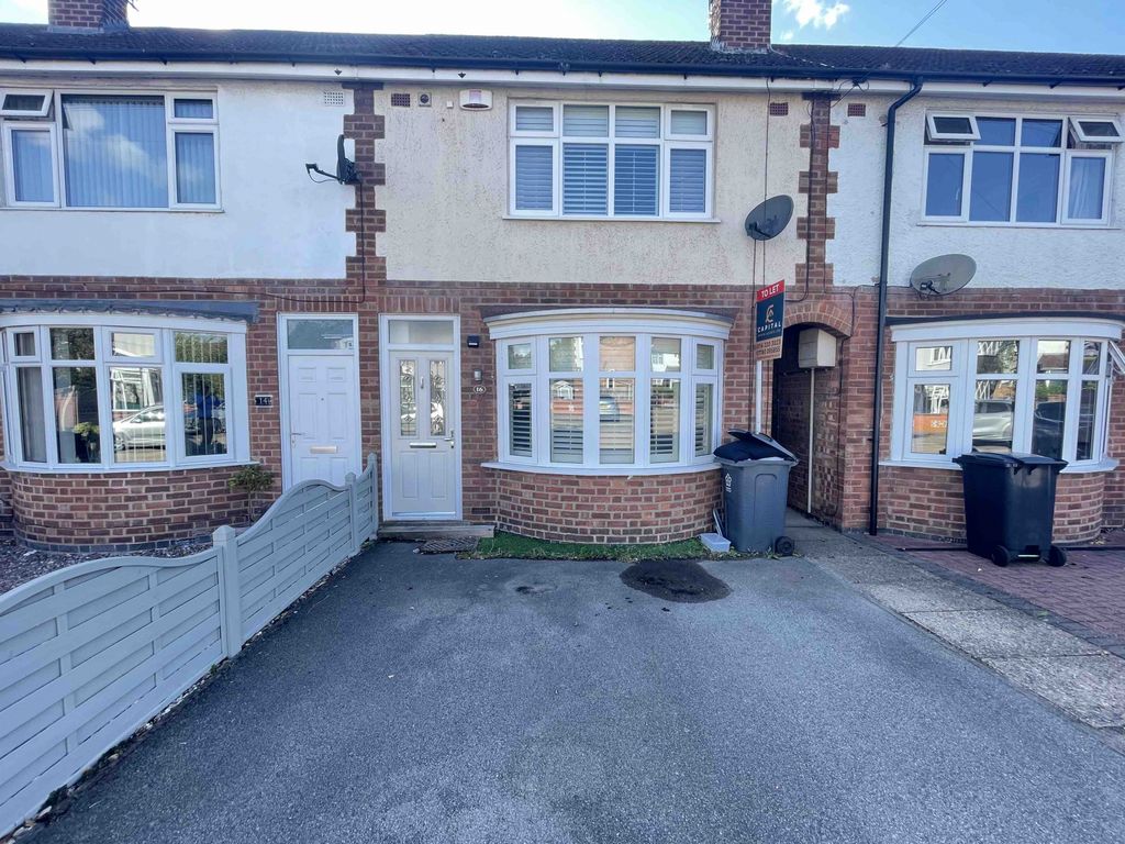 Property photo 1 of 12 3 Bed Modern House To Let
