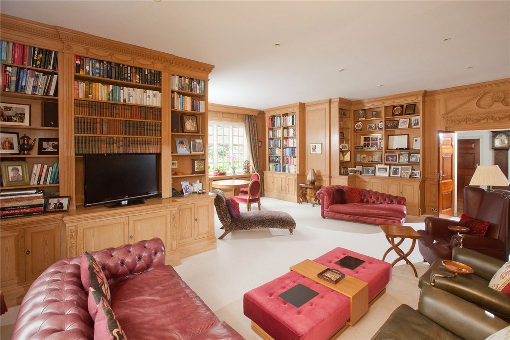 Additional image 9 of 7 bed equestrian for saleThe Grange, Amersham Road, Beaconsfield, Buckinghamshire HP9
