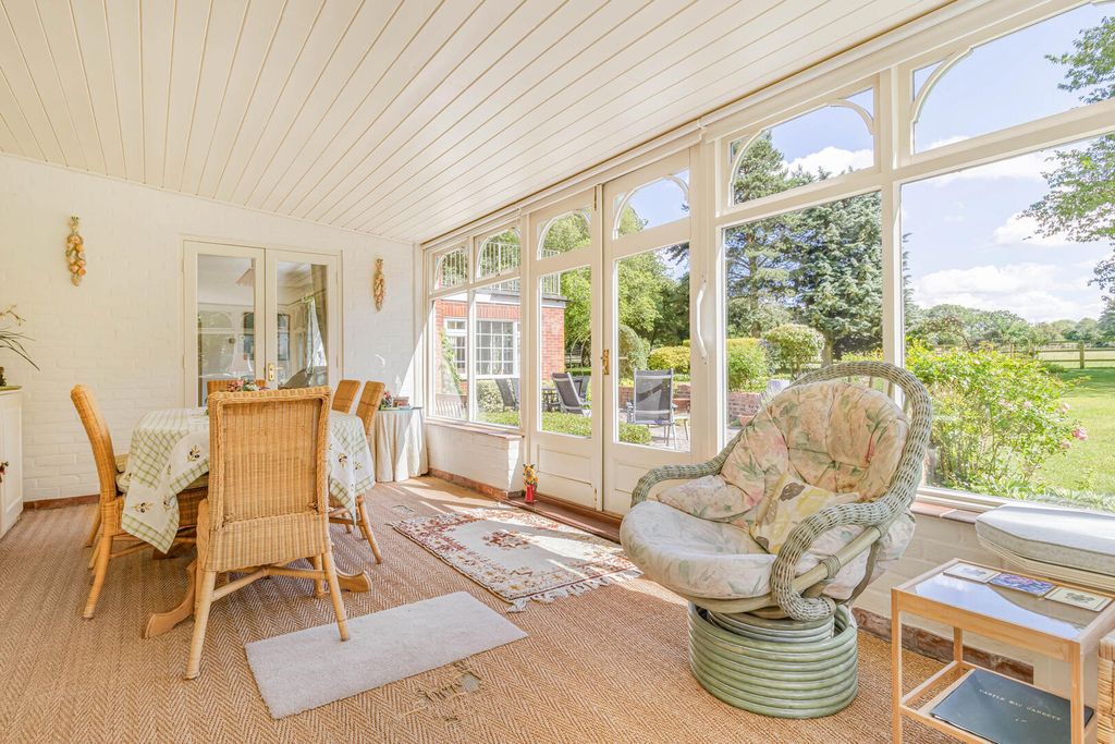 Property photo 3 of 48 13_84797-1.Jpg
