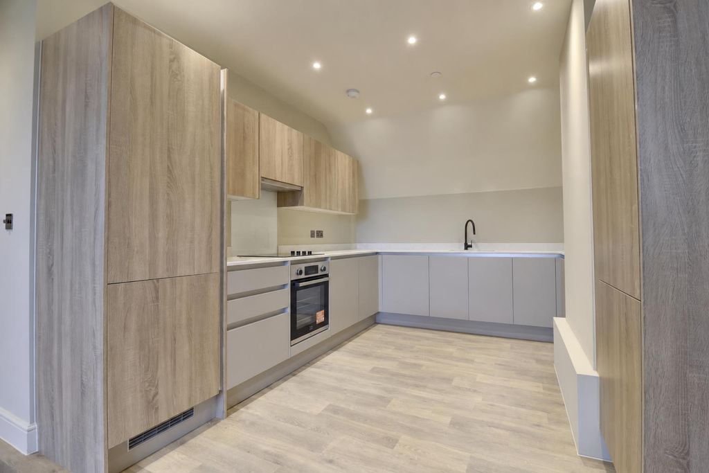 Property photo 1 of 9 3Dd83A4F-CC9A-4914-9603-3Acb69499066.Png