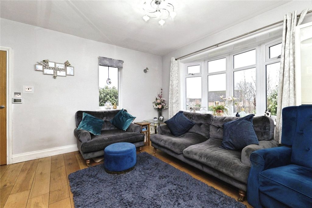 Property photo 3 of 20 Picture No. 63