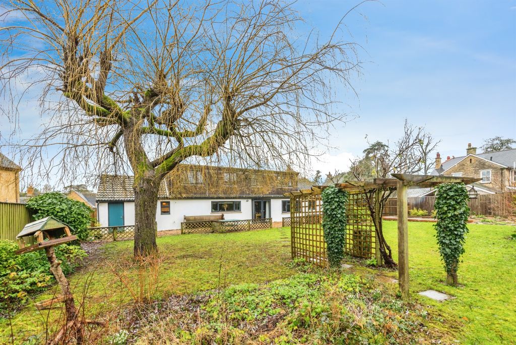 Property photo 1 of 21