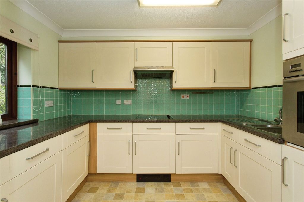 Property photo 3 of 13 Kitchen