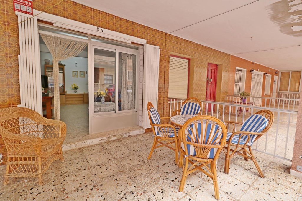 Property photo 1 of 31