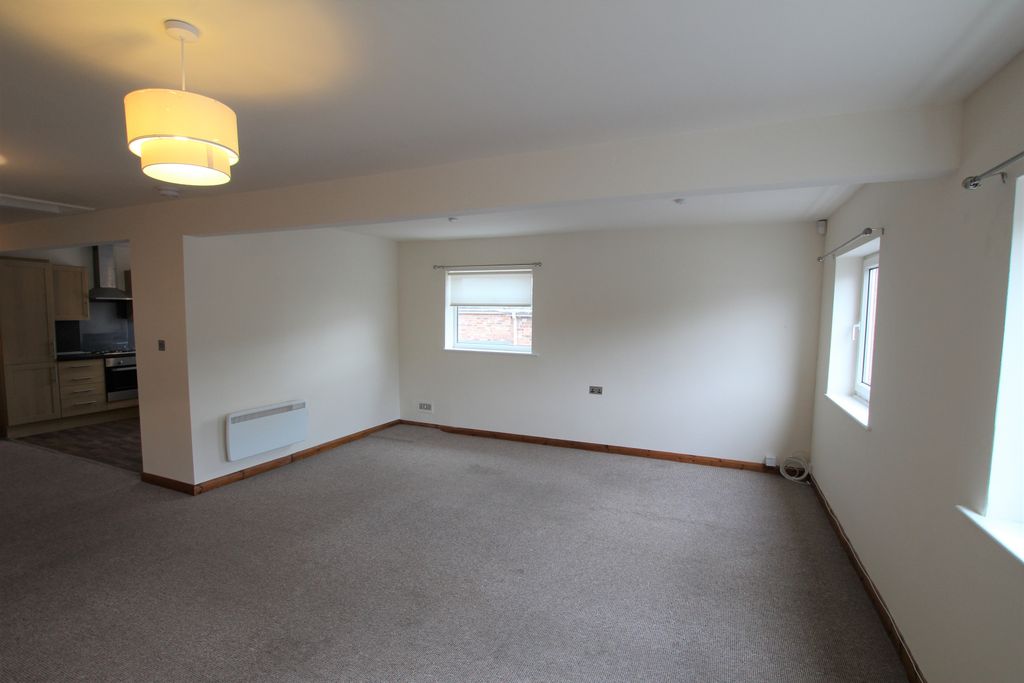 Property photo 3 of 9 Living Room