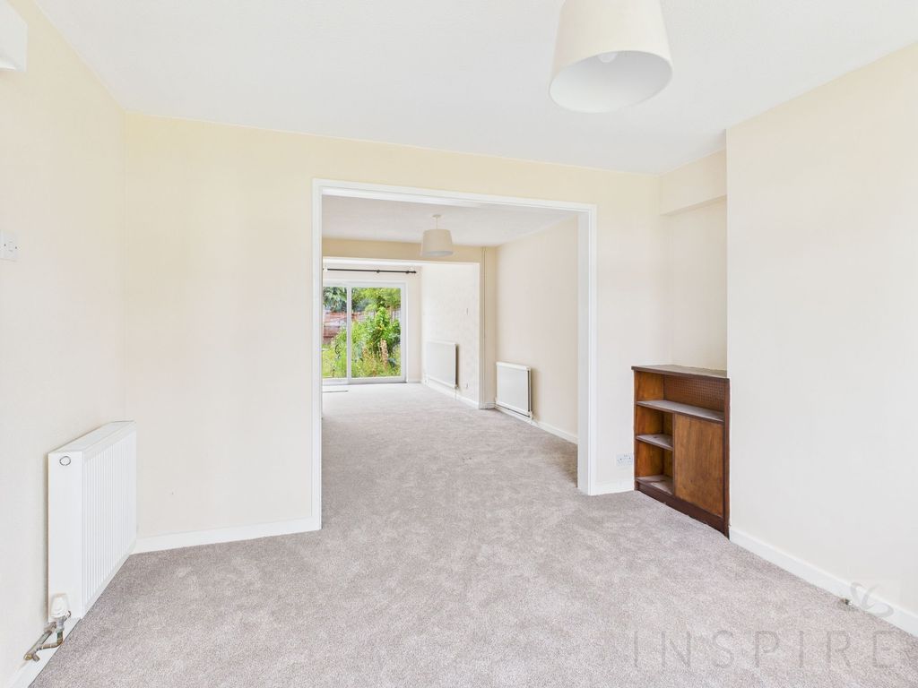 Property photo 3 of 14