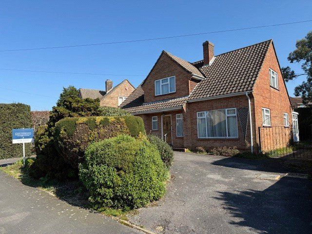 Property photo 1 of 25 Picture No. 24