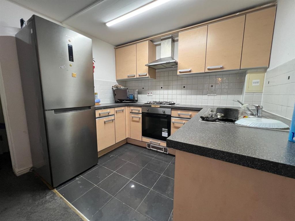 Property photo 3 of 7 03.Jpg