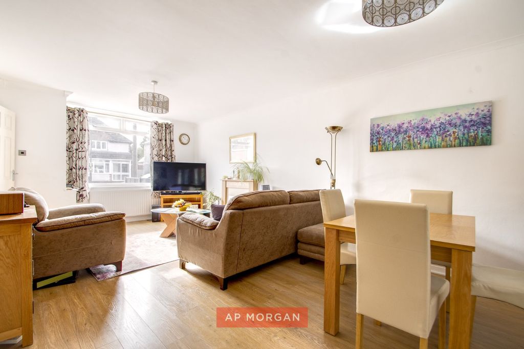Property photo 3 of 12 Picture No. 06