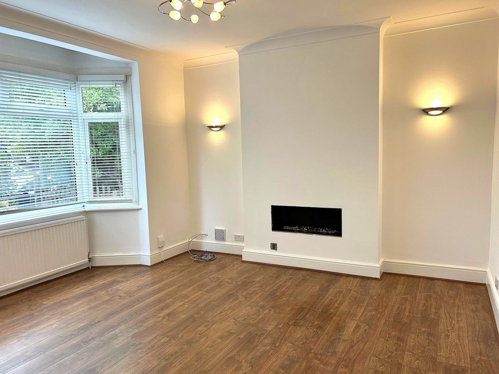 Property photo 3 of 15 Photo 2