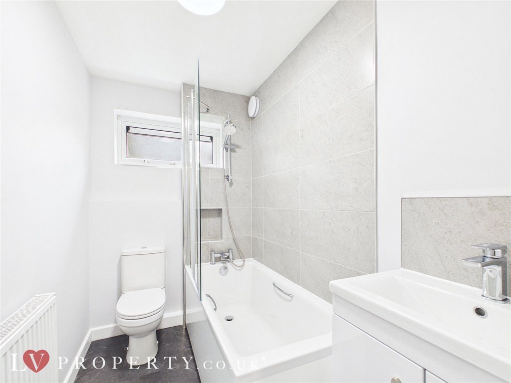 Property photo 2 of 7 Picture No. 03