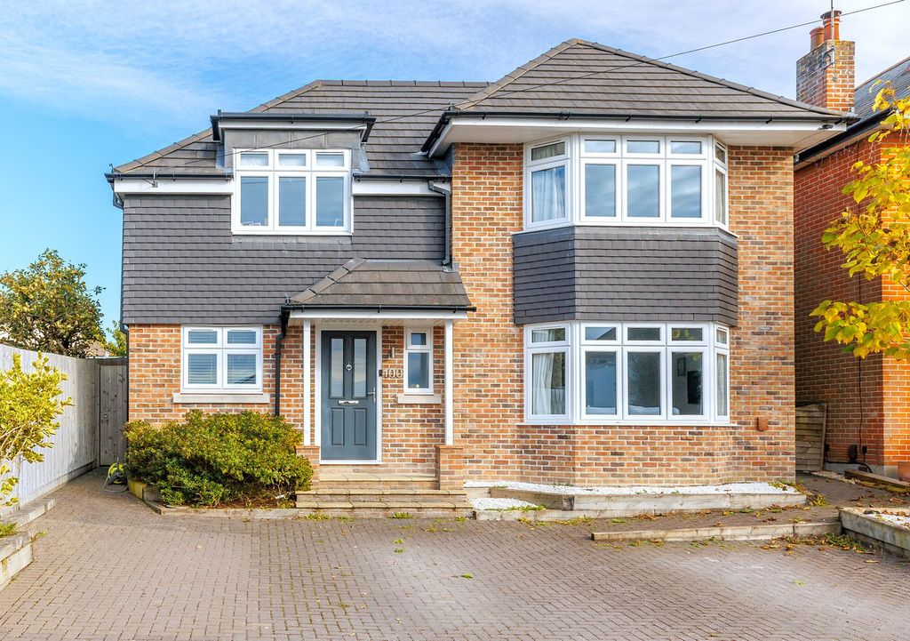 Property photo 1 of 25