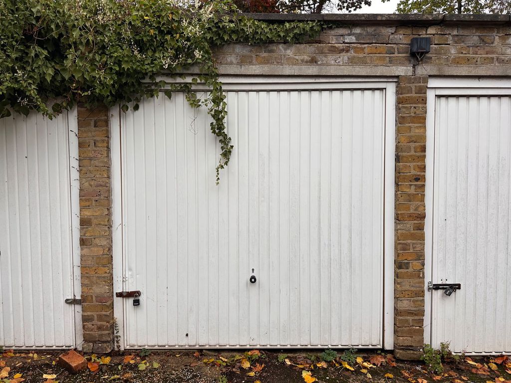 Property photo 1 of 1