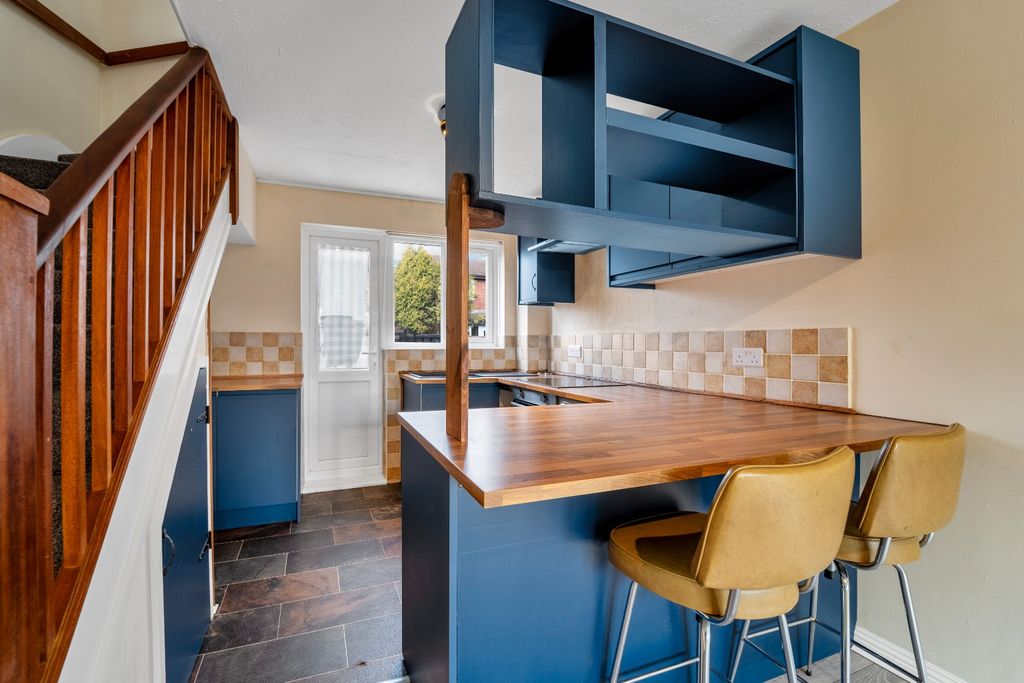 Property photo 3 of 12 2791183