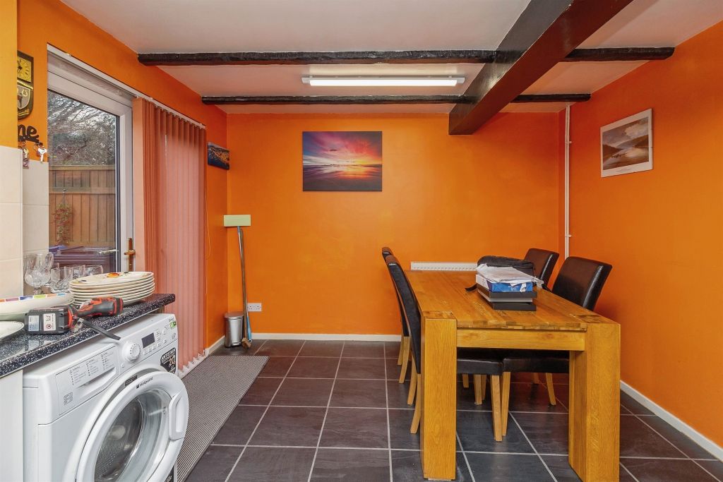 Property photo 3 of 20