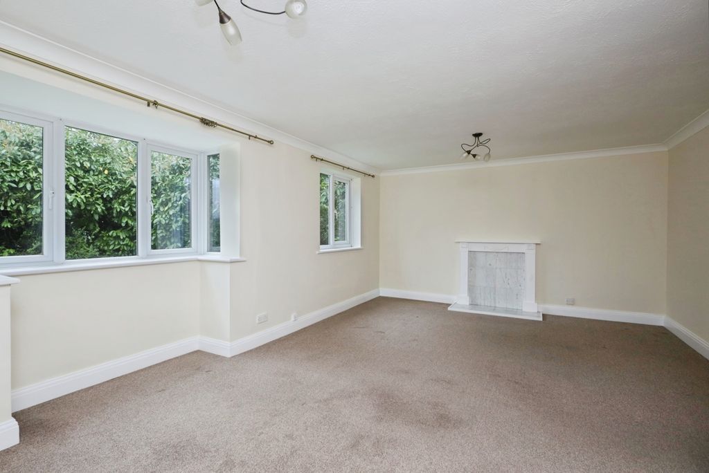 Property photo 2 of 10 Pbox-Img.Jpg