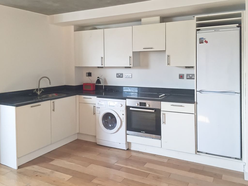 Property photo 1 of 2 Murray Grove - Two Bedroom Apartment