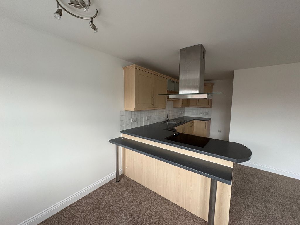 Property photo 2 of 8 Image