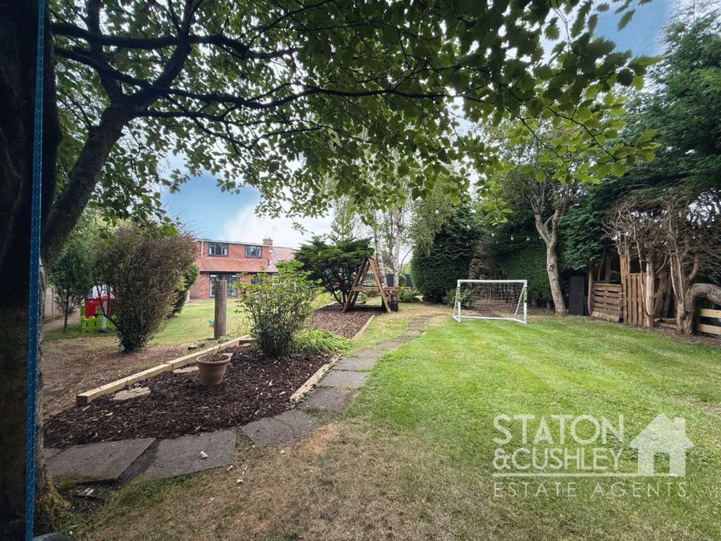 Property photo 3 of 49