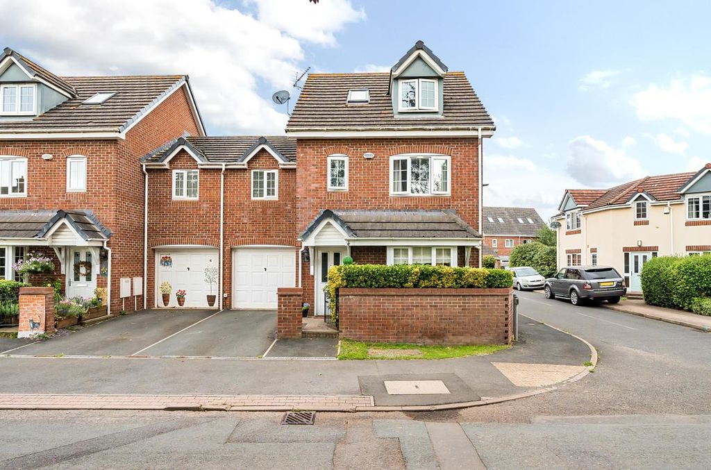 Property photo 1 of 22 1014655 (1)