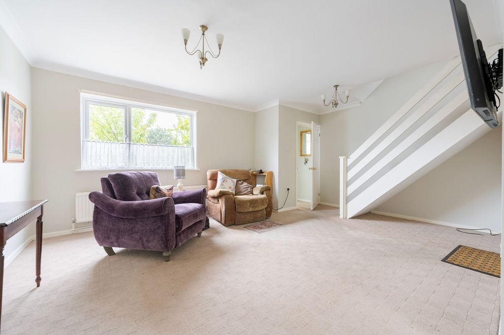 Property photo 3 of 18