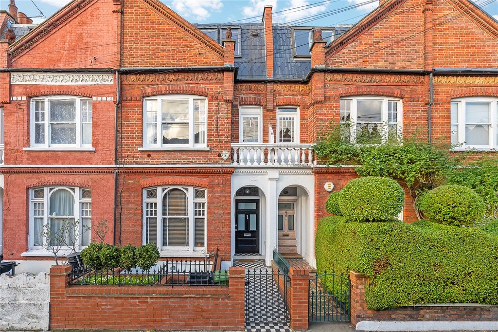 Property photo 2 of 33 Picture No. 01