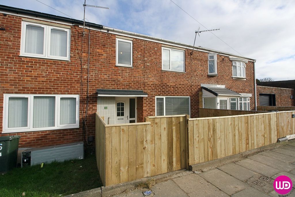 Property photo 1 of 29