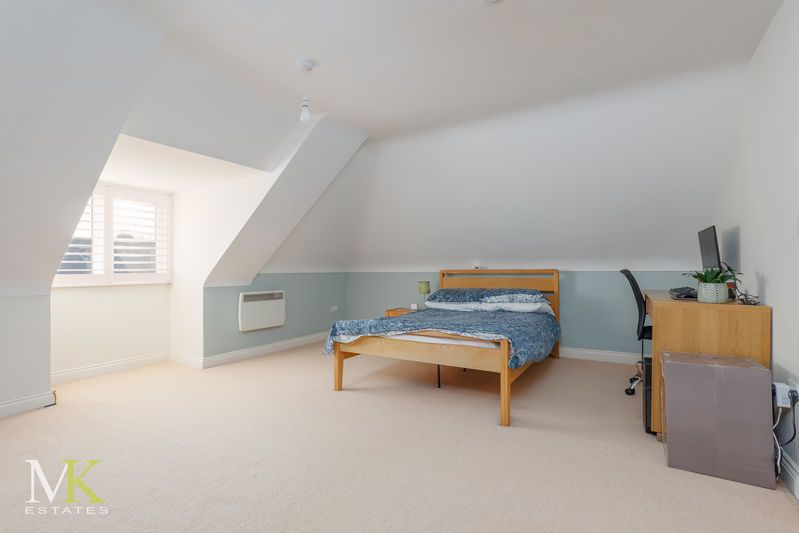 Property photo 3 of 9 Photo 1