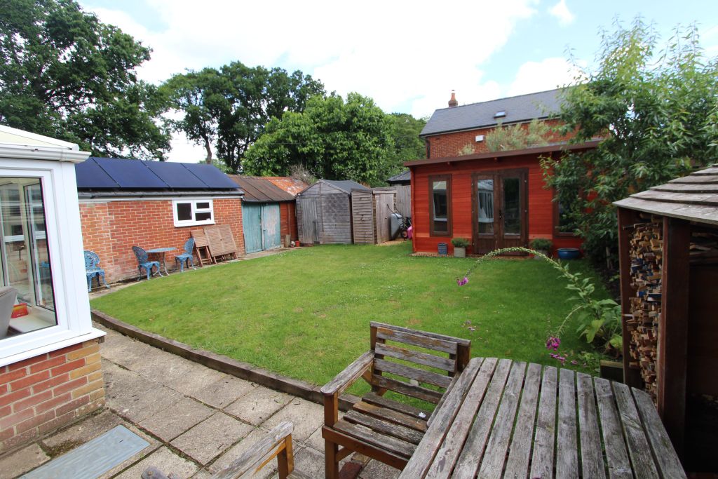 Property photo 2 of 15