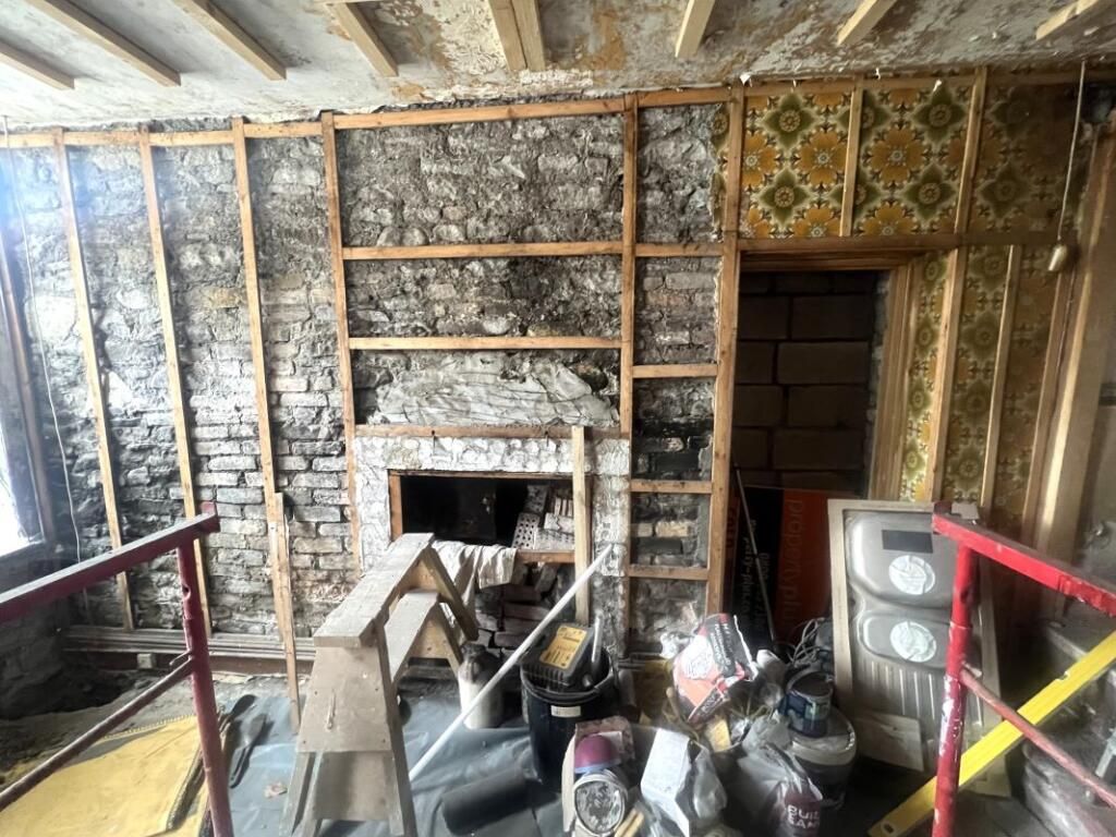Property photo 2 of 5