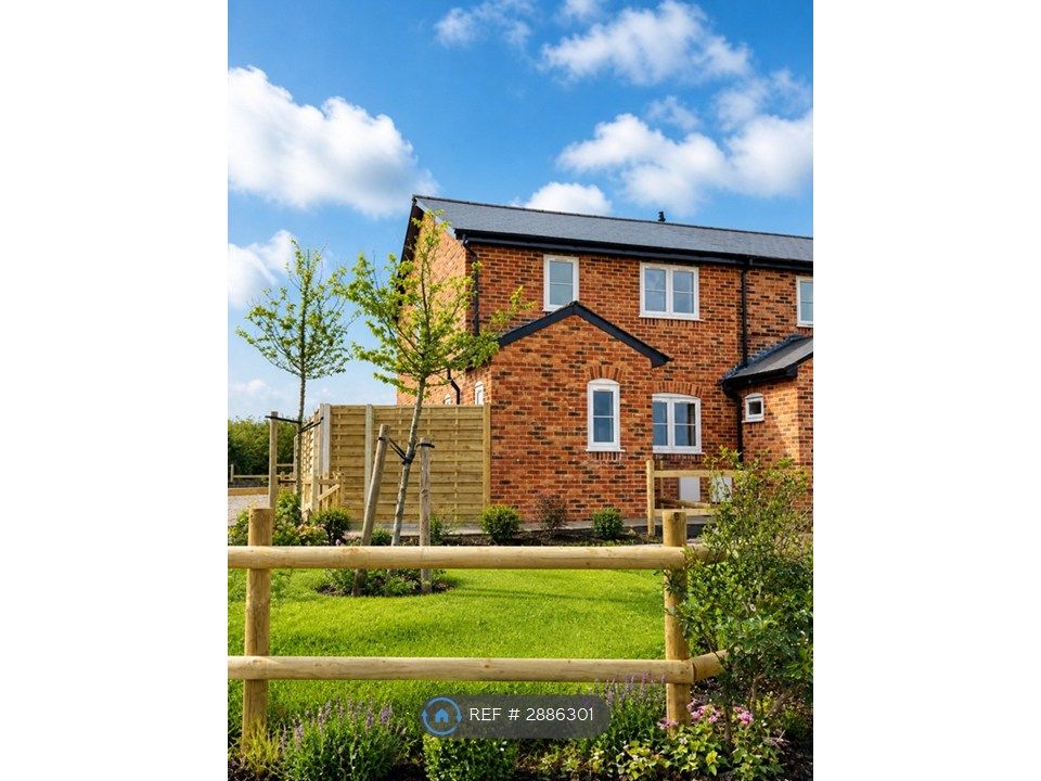 Property photo 1 of 15 Front View Of 1A Millars Cottages
