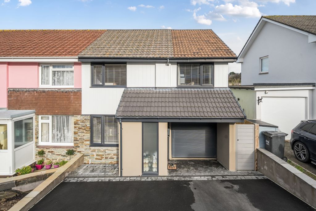 Property photo 1 of 17 1401704-2-6978c3143A19c