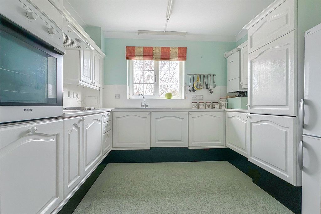 Property photo 2 of 13 Picture No. 05