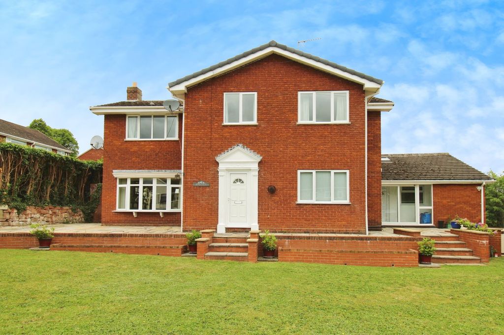 Property photo 1 of 48