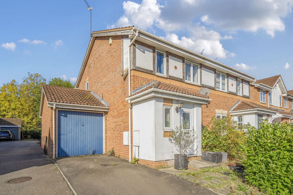 Property photo 1 of 18