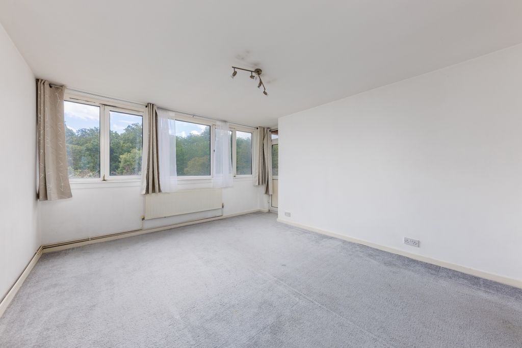 Property photo 1 of 10 Canterbury House ...
