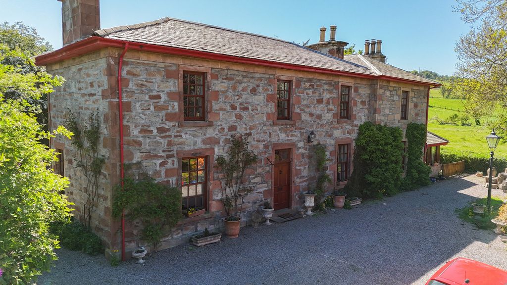 Property photo 1 of 50