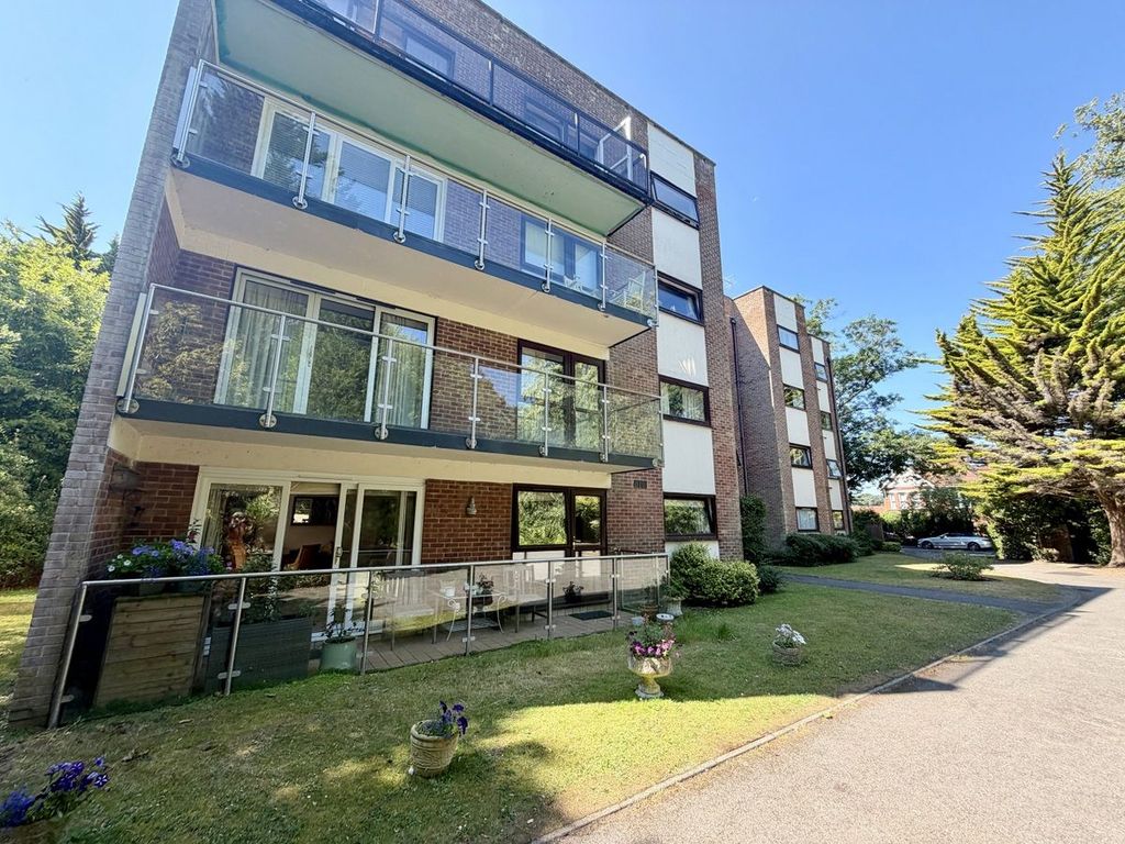Property photo 2 of 30