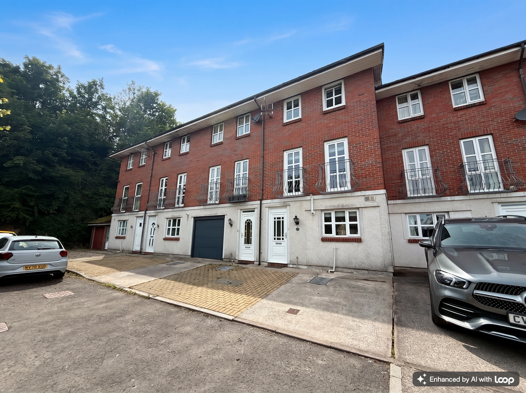 Property photo 1 of 30