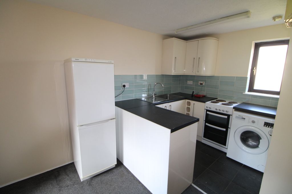 Property photo 2 of 4 Img_7985